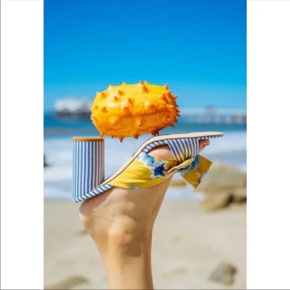 Cupcakes and Cashmere Orinda Satin Bow Mule Sandal - Size 10 - Picture 2 of 10